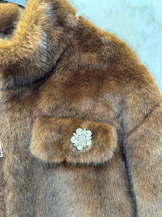 fourrure Vegan courte broche