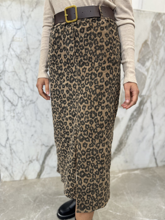 Jupe droite léopard avec ceinture