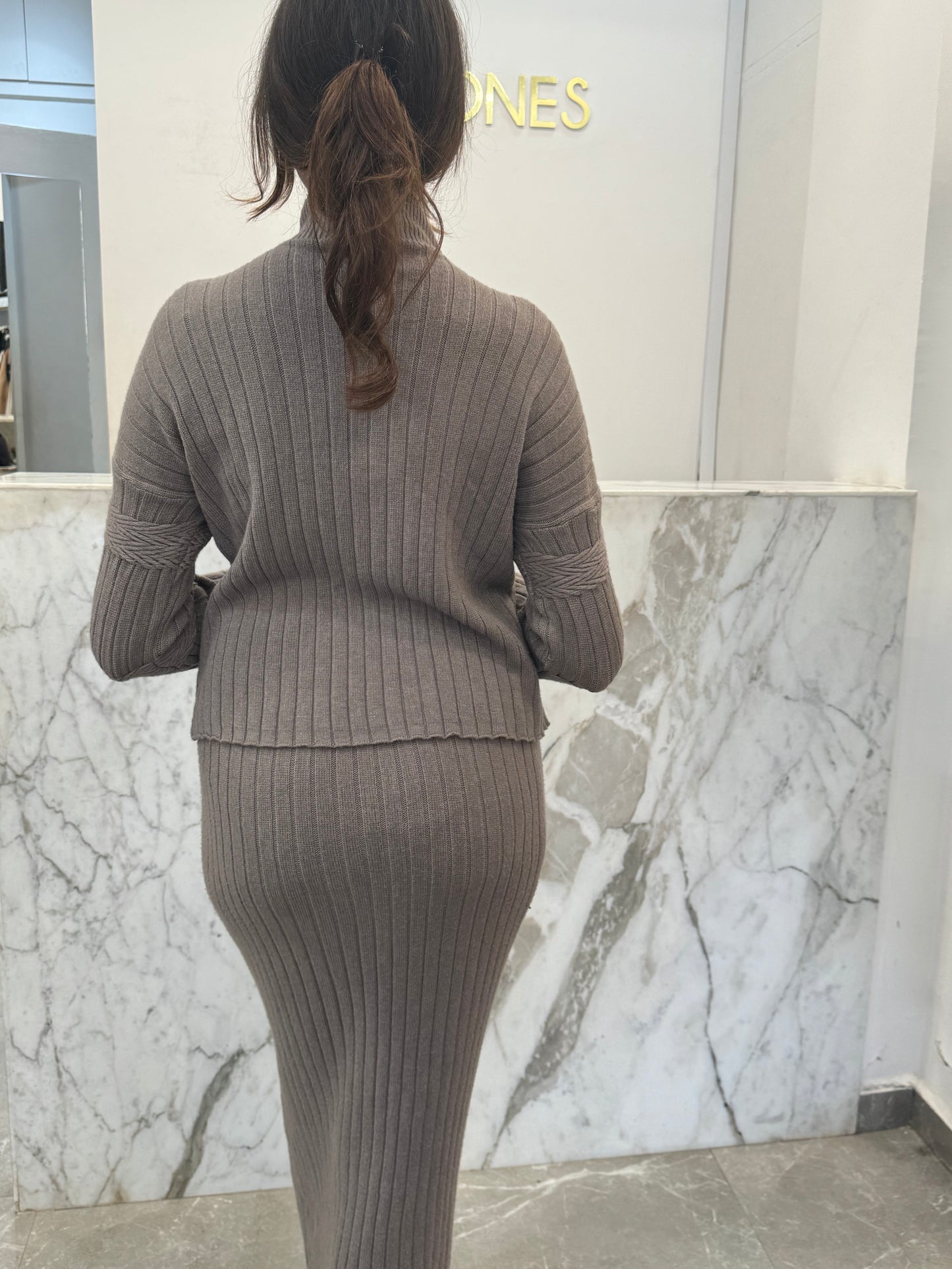 ensemble jupe noir