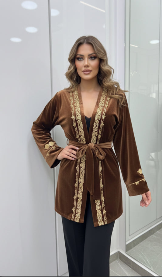 kimono court style jab