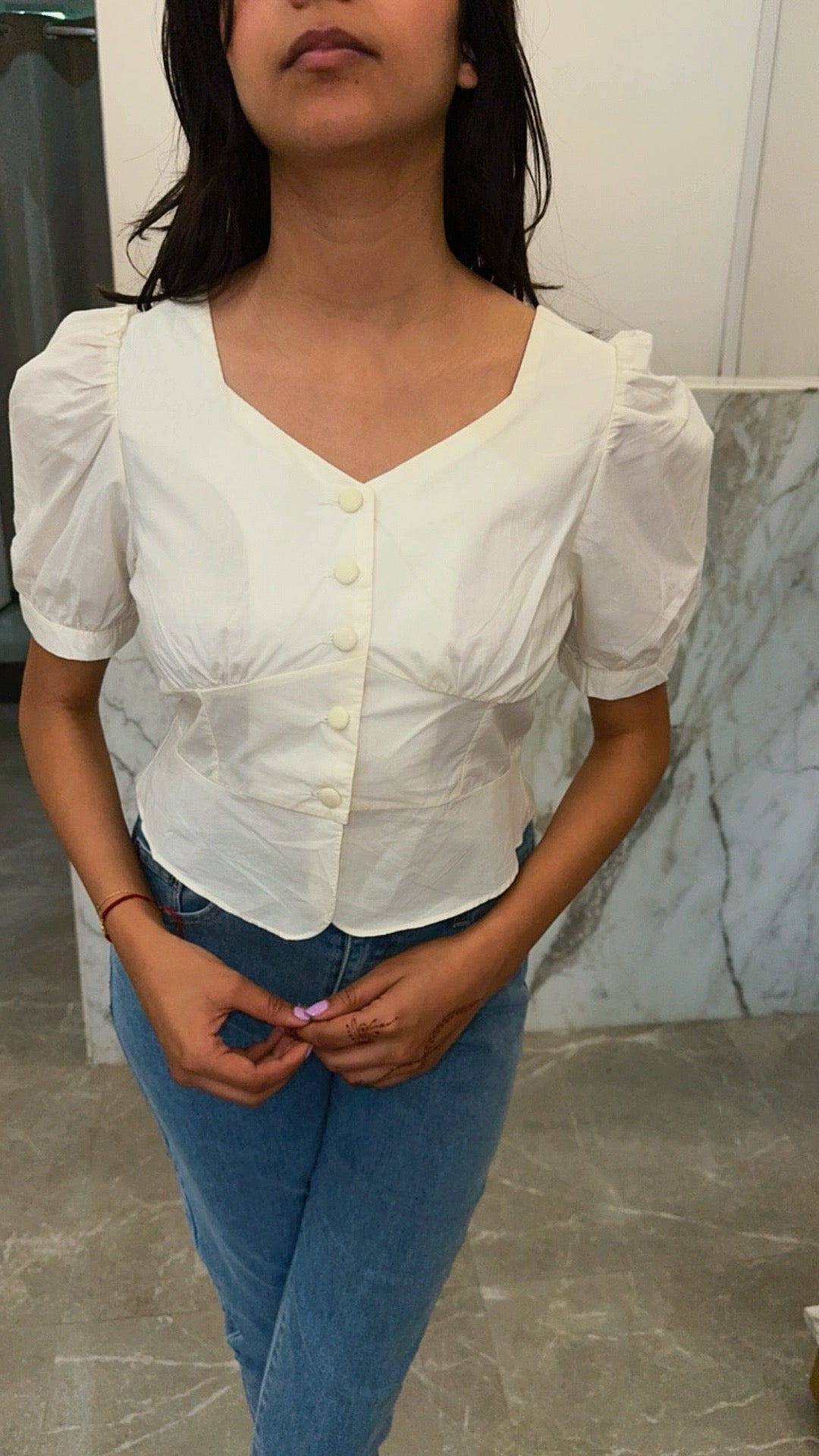 top bouttons crème