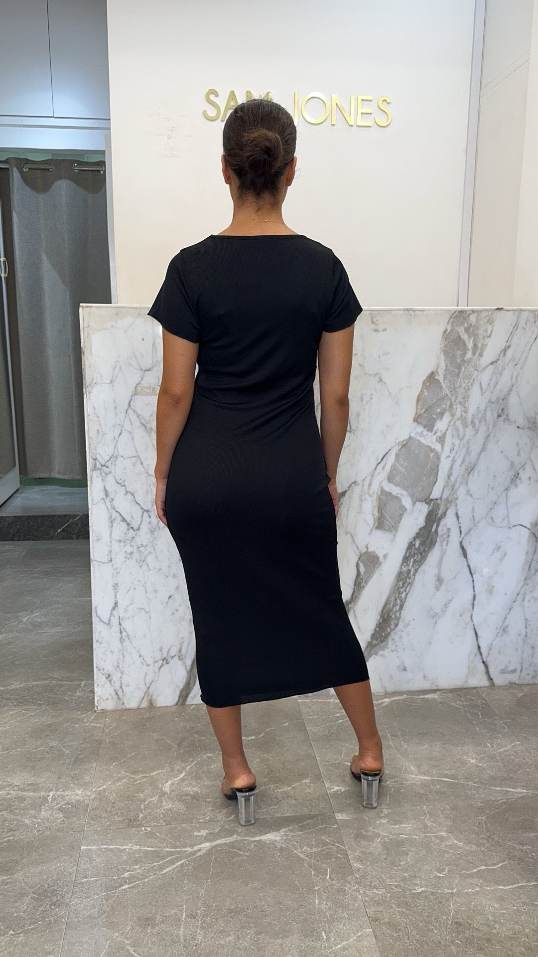 robe noir