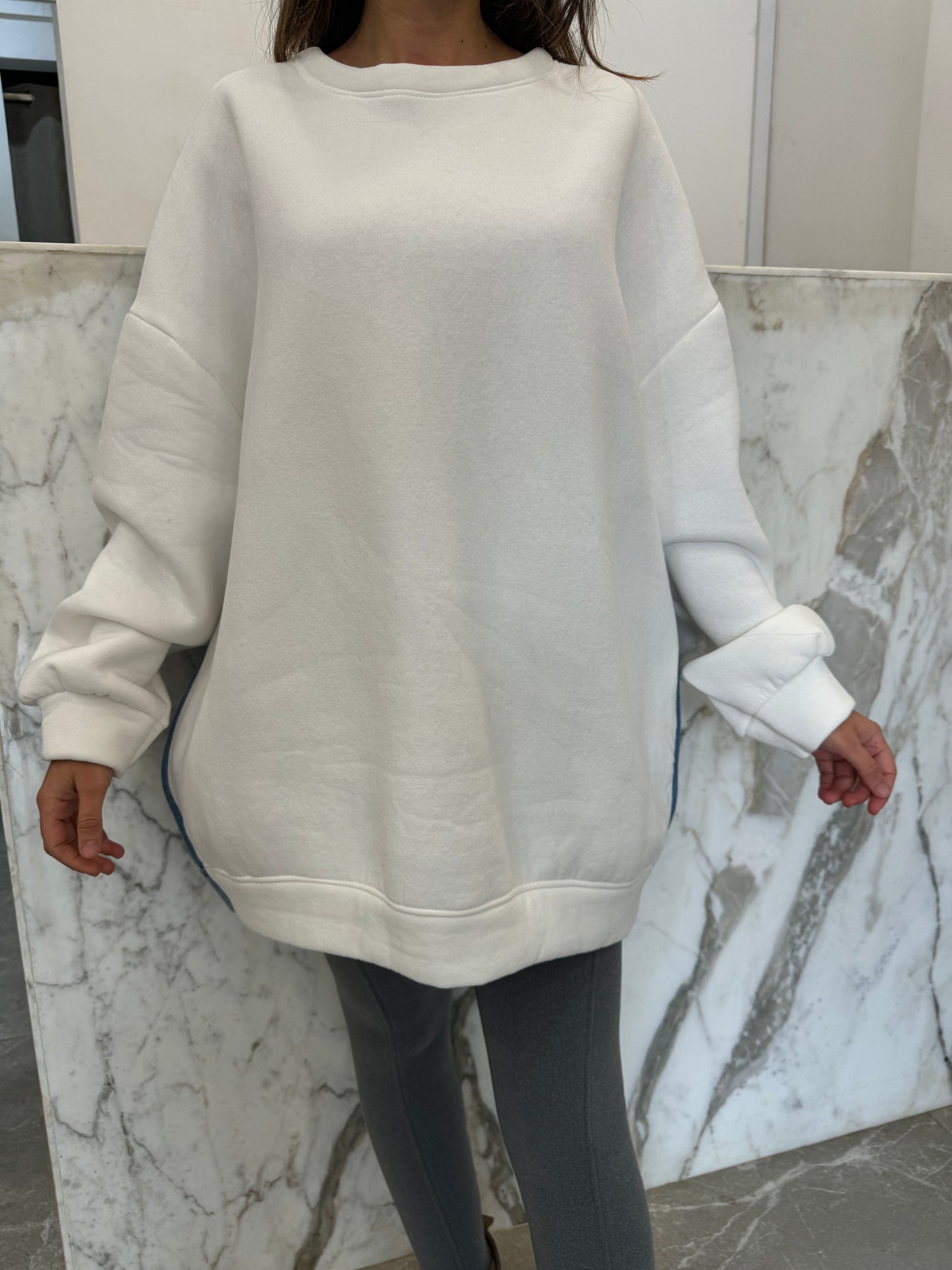 Sweat jean dechiré dos