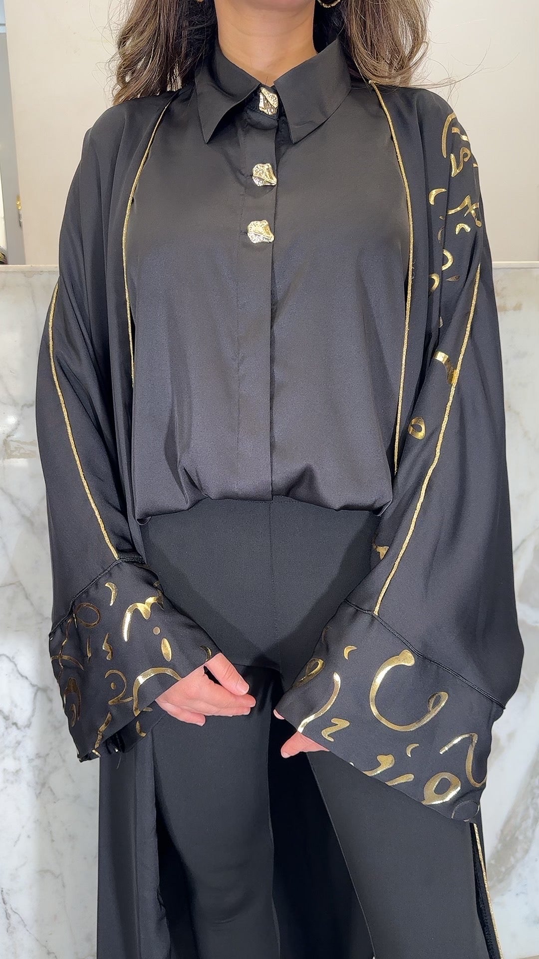 Kimono ecruture arabic