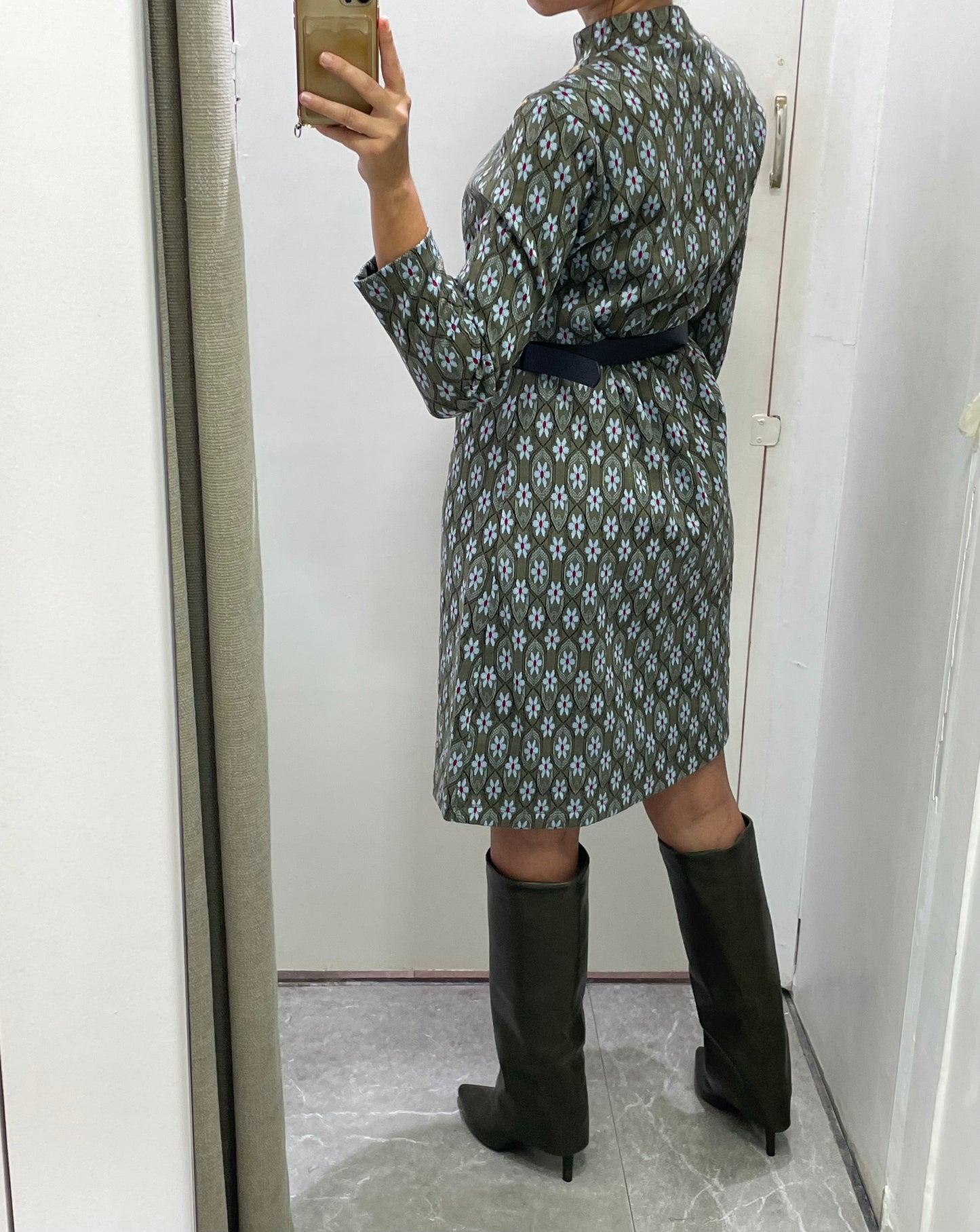 robe épaisse kaki petit fleur bleu ciel