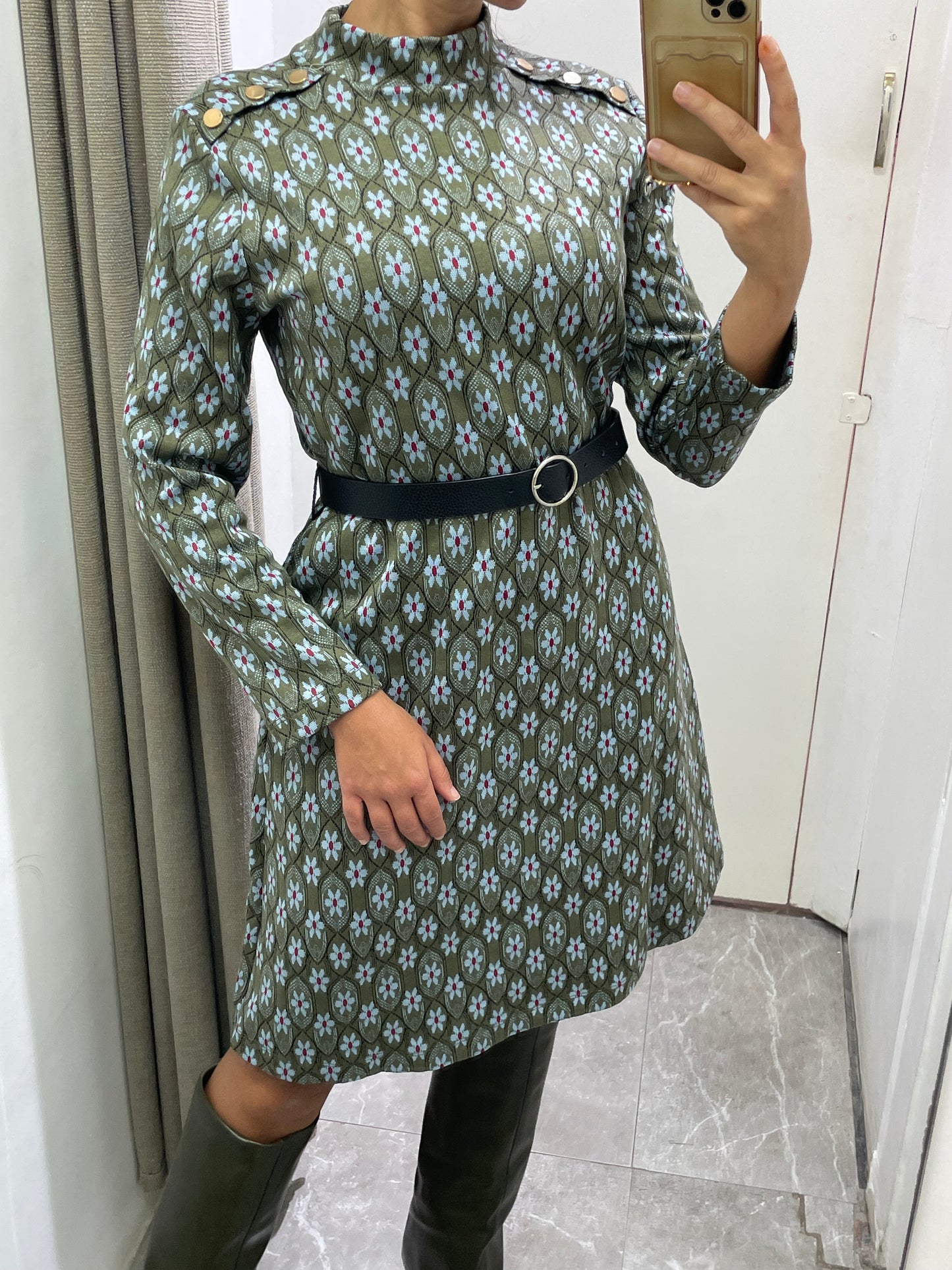 robe épaisse kaki petit fleur bleu ciel