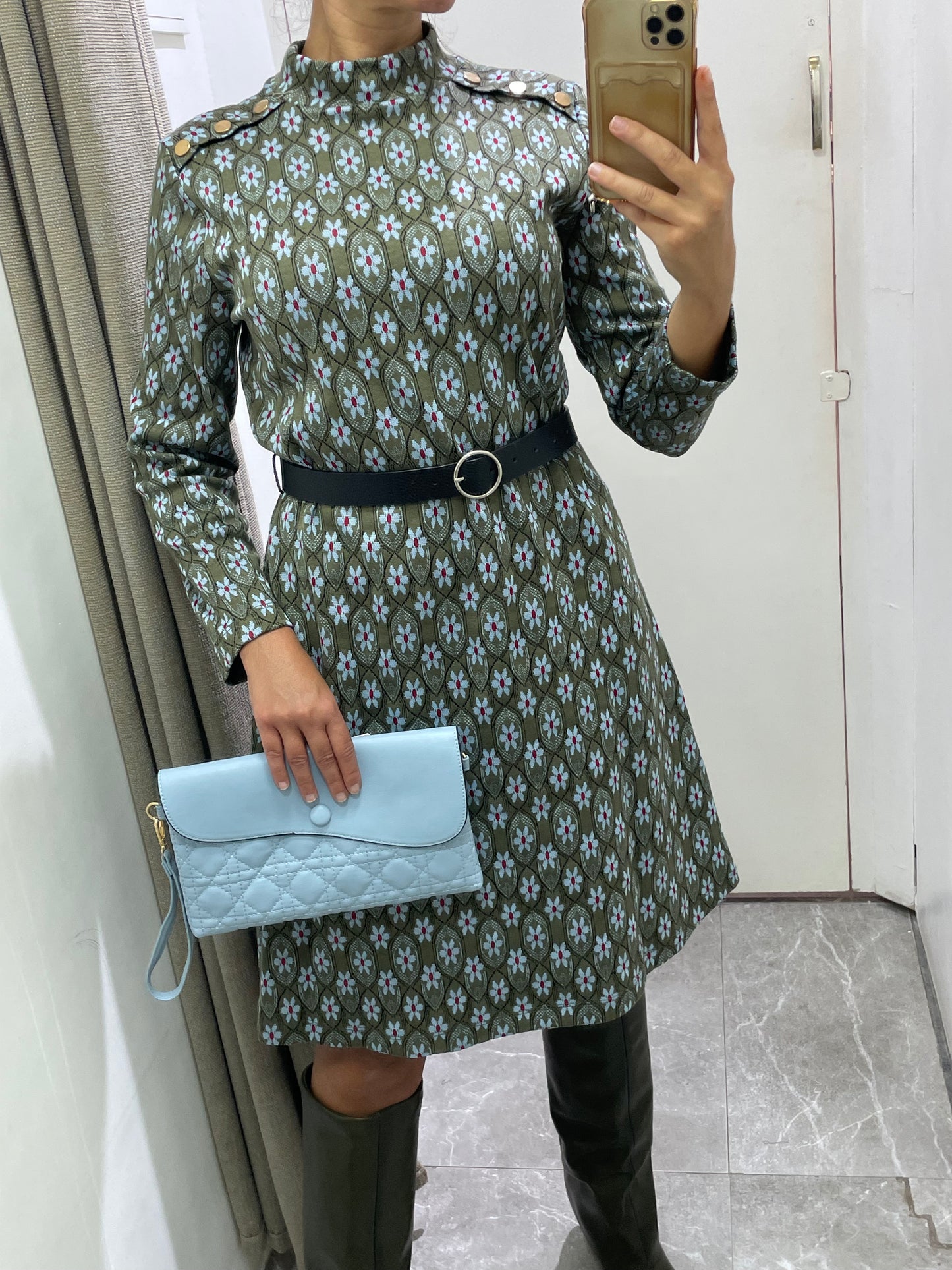 robe épaisse kaki petit fleur bleu ciel