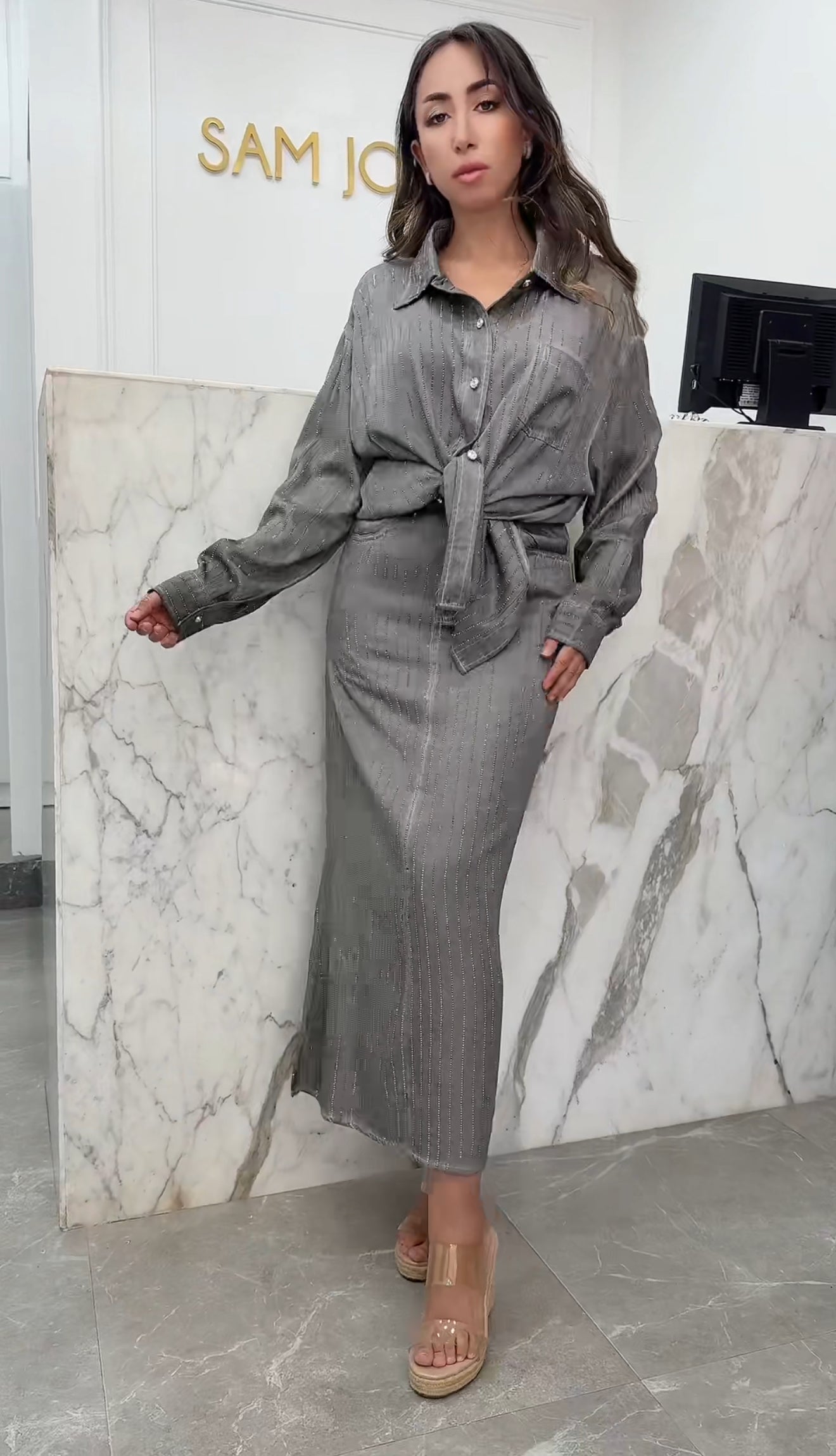 ensemble jupe strass gris