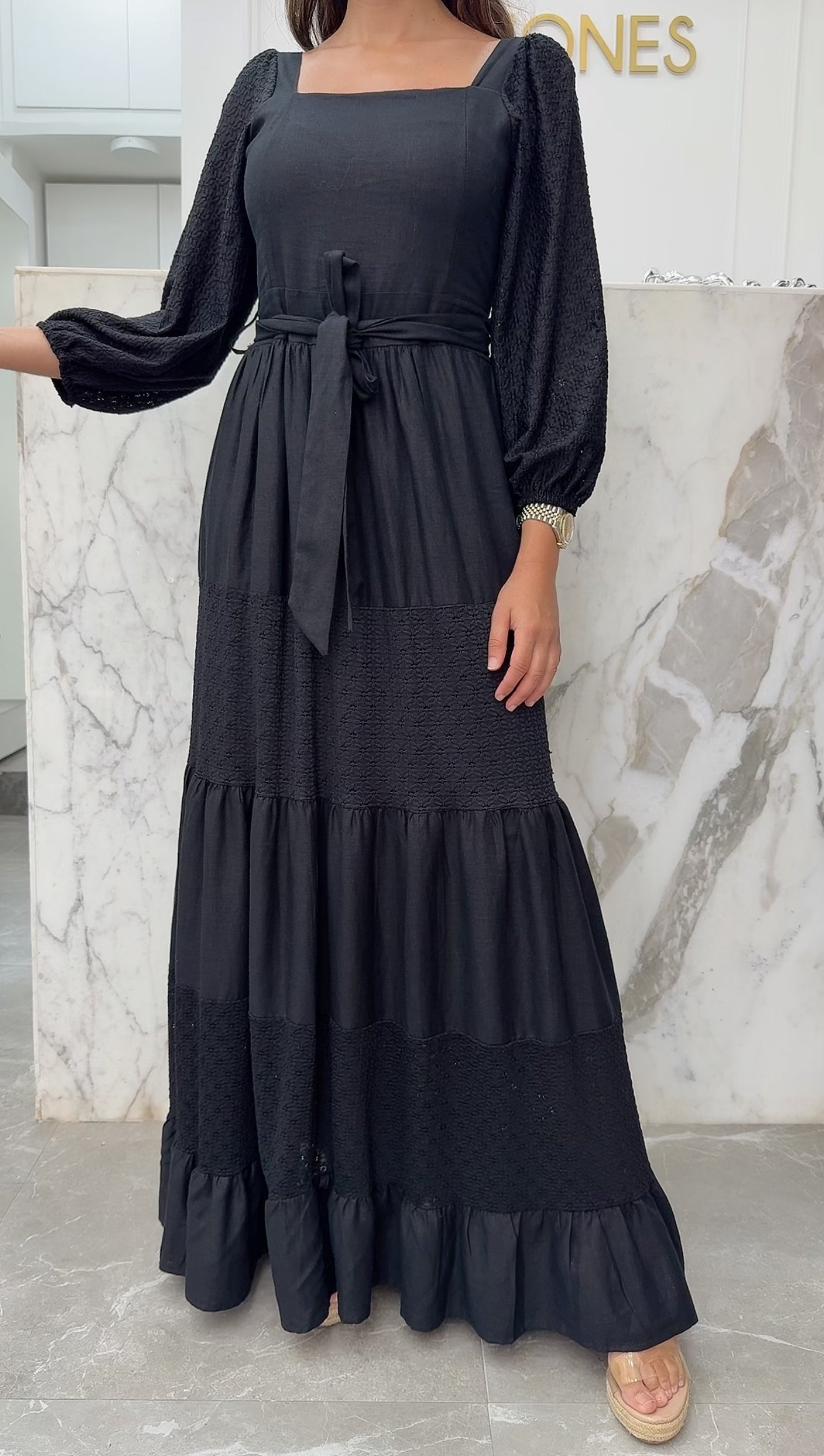 robe noir