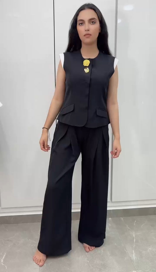 ensemble sans manches chic bottons dorée