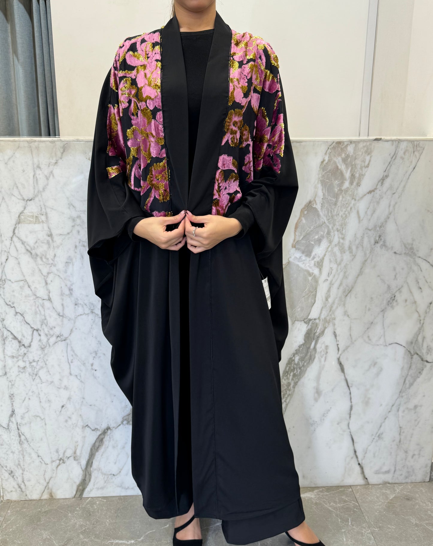 kimono noir voulour rose