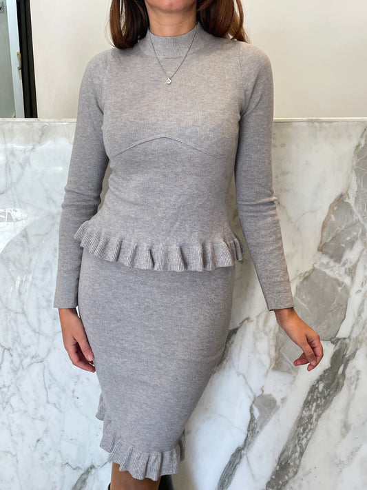 ensemble gray