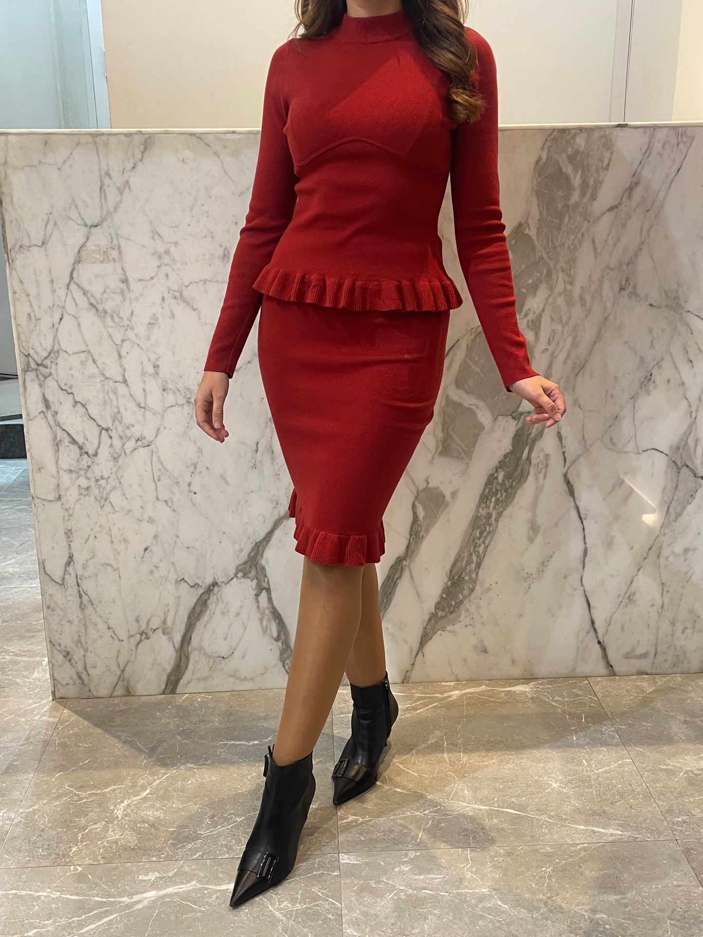 ensemble gray orange